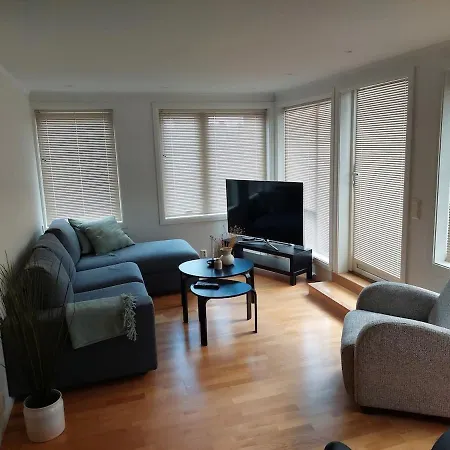 In Lund With Elevator And Garage Space With Charger Apartamento