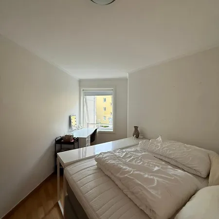 Apartamento In Lund With Elevator And Garage Space With Charger